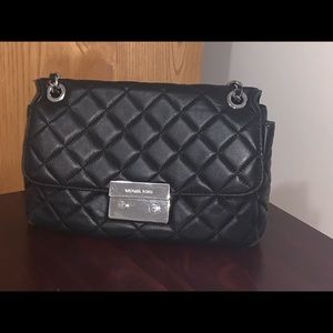 Michel kors handbag